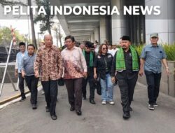 Demo FBR Di Pimpin Oleh Ketua FBR Korwil Jakarta Barat H. Mujamil, Mengenai Aksi Bela AL-QUR’AN Tindak Tegas Untuk Para Penista Agama Di Depan Gedung Orang Tua Group di Cengkareng